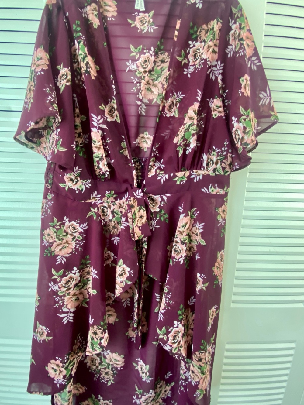 Live 4 Truth Burgundy Floral Short-Sleeve Kimono-Style Top